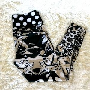 *NWOT* Adidas Farm Rio Training Leggings in Large